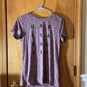 Under Armour T-shirt